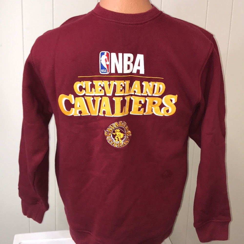 Men’s Cleveland Cavaliers pull over size medium